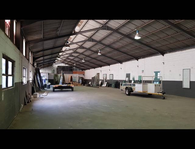 668M² FACTORY TO LET IN BLACKHEATH INDUSTRIAL